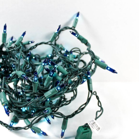 Blue Indoor Outdoor Christmas String Lights 1 Box 100 CT - Picture 5 of 8